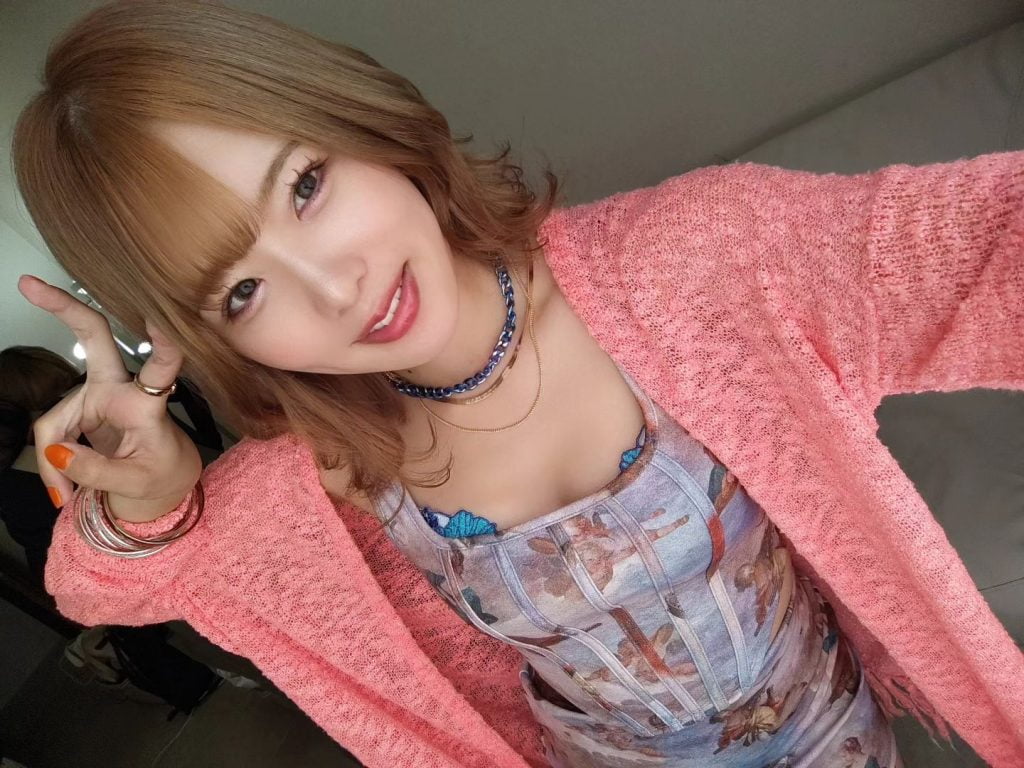 二宮もものおすすめAV動画まとめ│スケベ可愛いルックスと感度ヤバいEカップボディの美少女