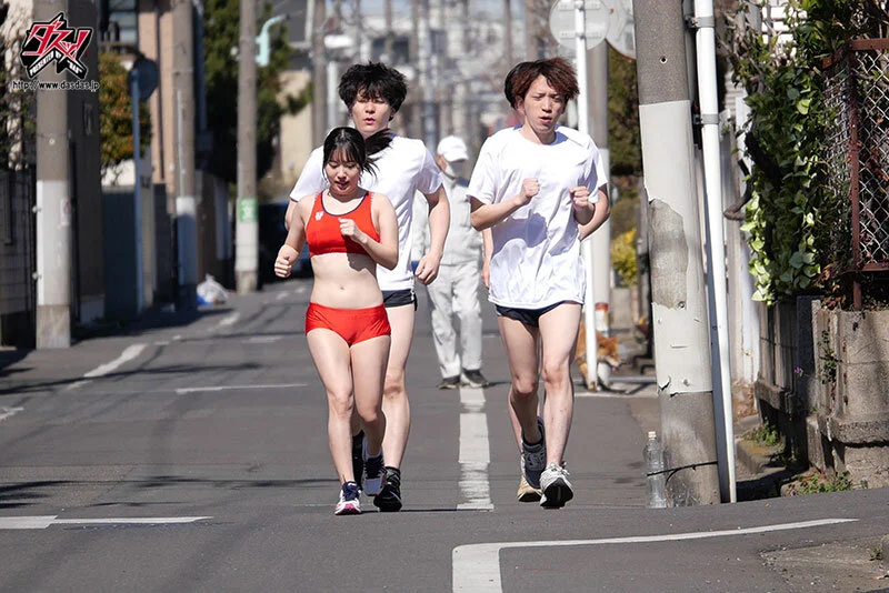 3位 種目は短距離。147cm陸上部JDを360度デカマラ輪●！皆んなの肉便器が変態アヘ堕ち！むさ苦しい濃厚びゅる汁強●ナマ合宿 夕木こいろ1